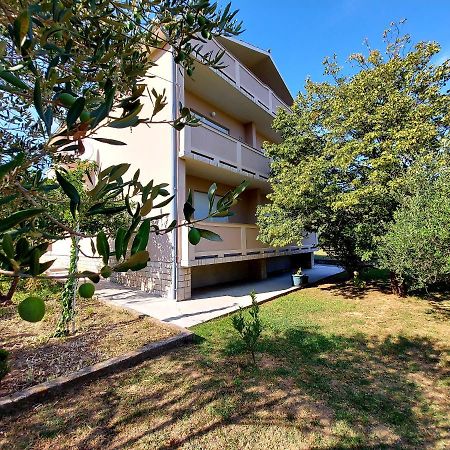 Apartman Anka Palit Екстер'єр фото