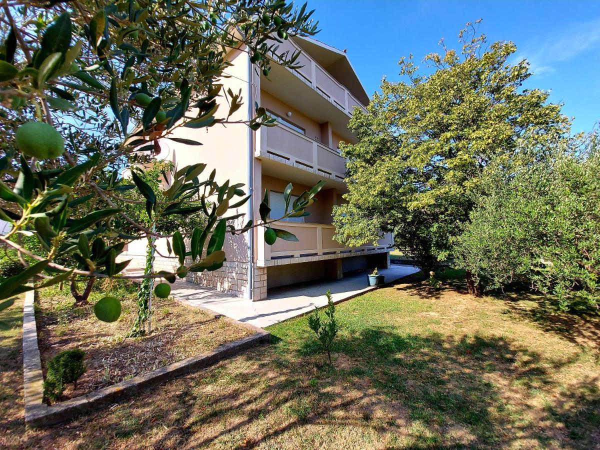 Apartman Anka Palit Екстер'єр фото
