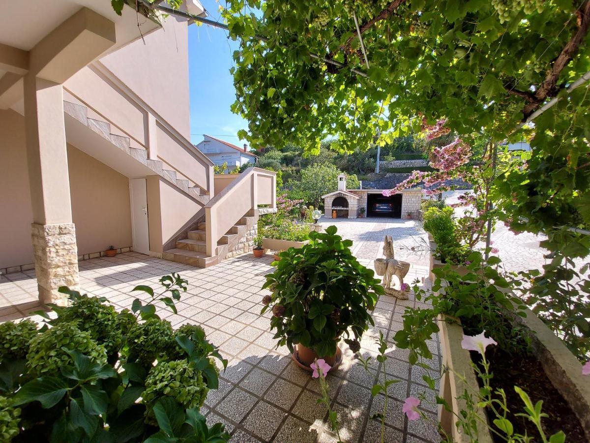 Apartman Anka Palit Екстер'єр фото