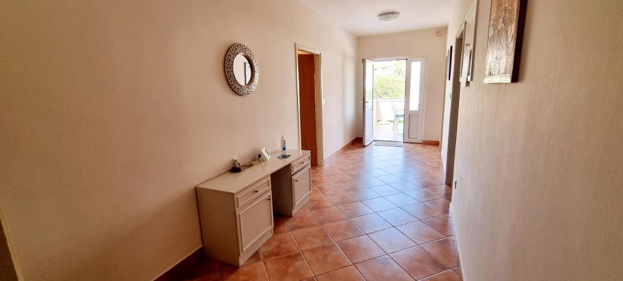 Apartman Anka Palit Екстер'єр фото