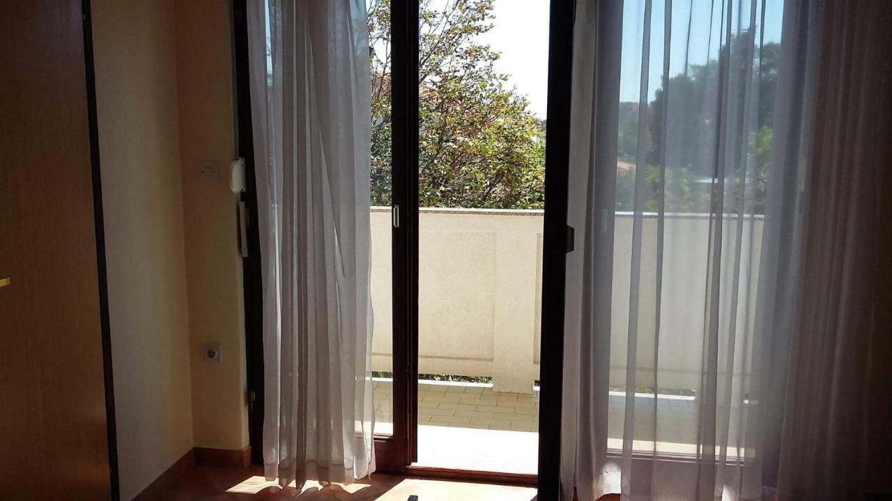 Apartman Anka Palit Екстер'єр фото